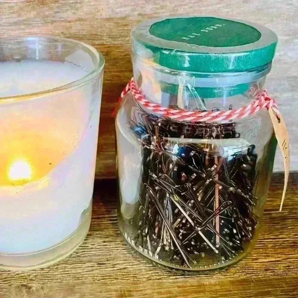 NEW 300 Bobby Pins MERRY & BRIGHT Adorable reusable glass jar w/ Lid by RAE DUNN
